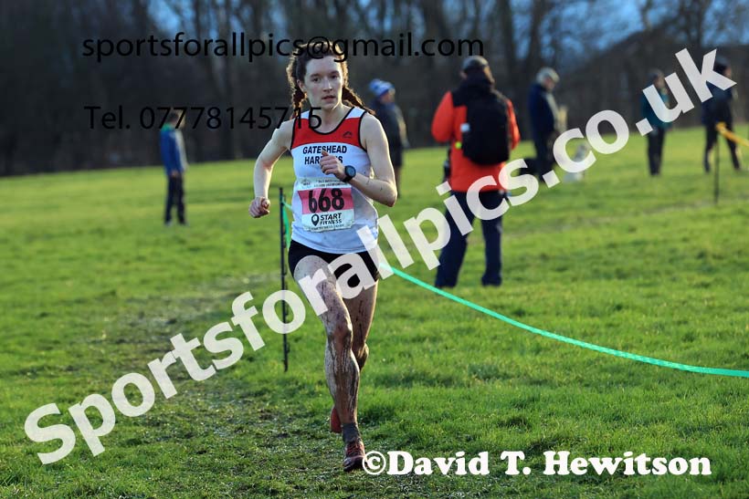 Senior womens 2023 North Eastern Cross Country Champs., Temple Park, South Shields. Photo: David T. Hewitson/Sports for All Pics